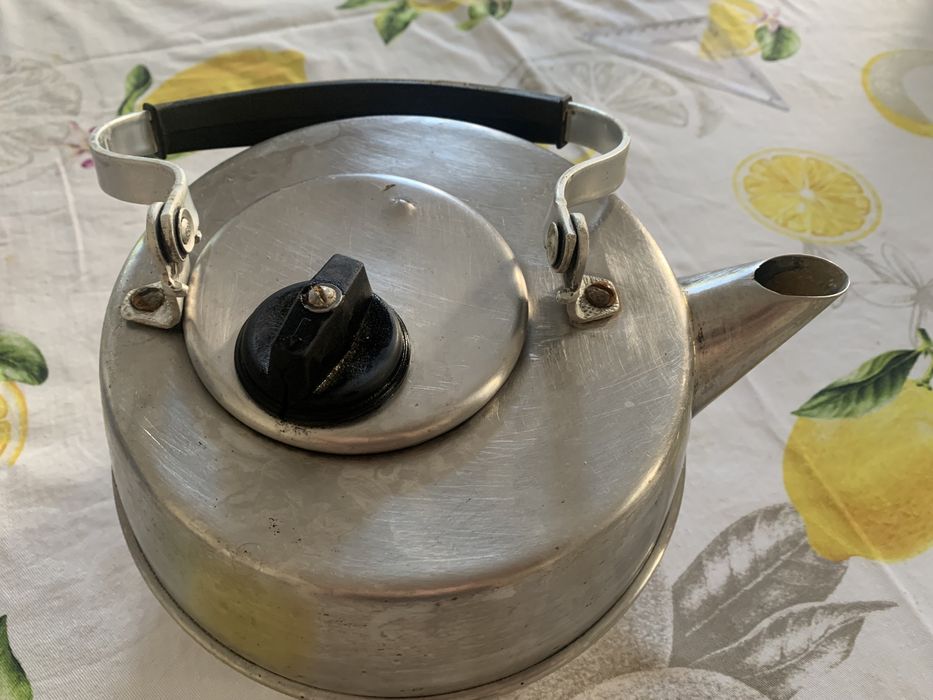 Нержавеющий чайник советских времён