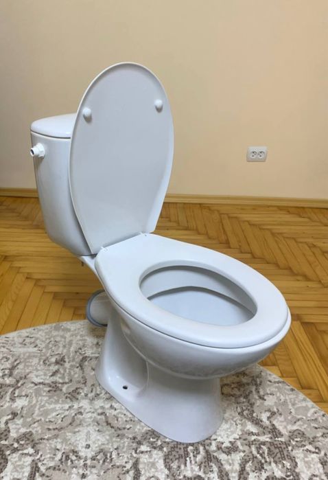 Унітаз вживаний.
