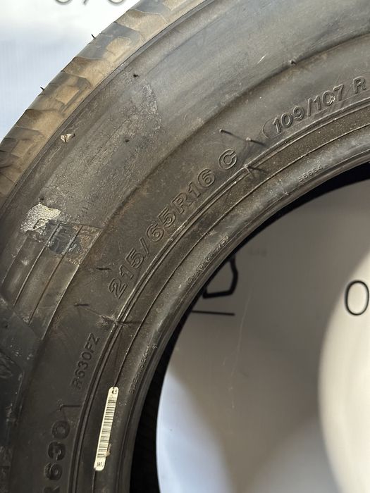 Шини 215/65 R16C Bridgestone (літо) нові