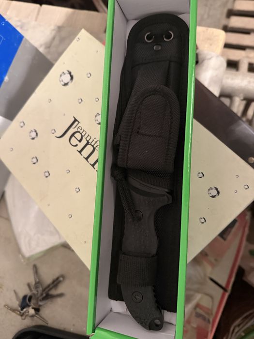 nóż survivalowy Schrade SCHF26 Extreme Survival