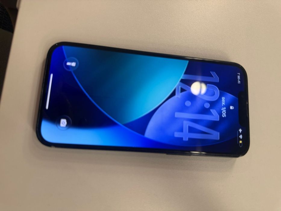 iPhone 13 128GB como novo