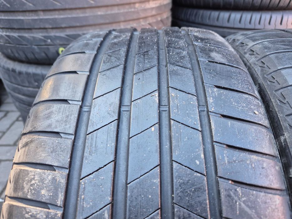 Bridgestone Turanza T005 225/40r18 92Y 2023r Rant ochronny N4749