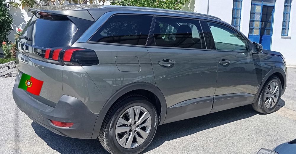 (Valor negociável)928075729 Peugeot 5008 2017 ALLURE 1.6 Gasóleo Automático