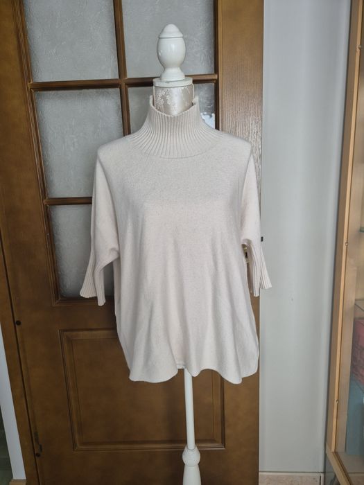 Sweter półgolf kremowy L