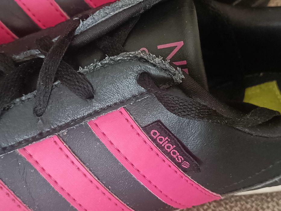 Sapatilhas Adidas Neo.