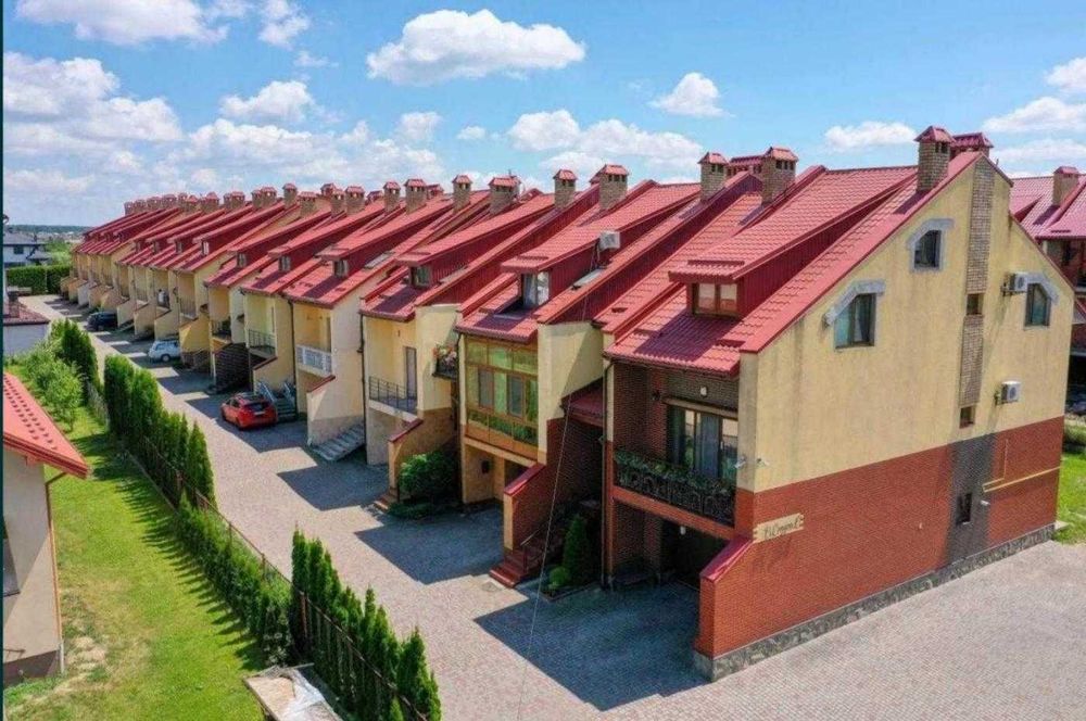 Продаж будинку ( Дуплексу), Зубра