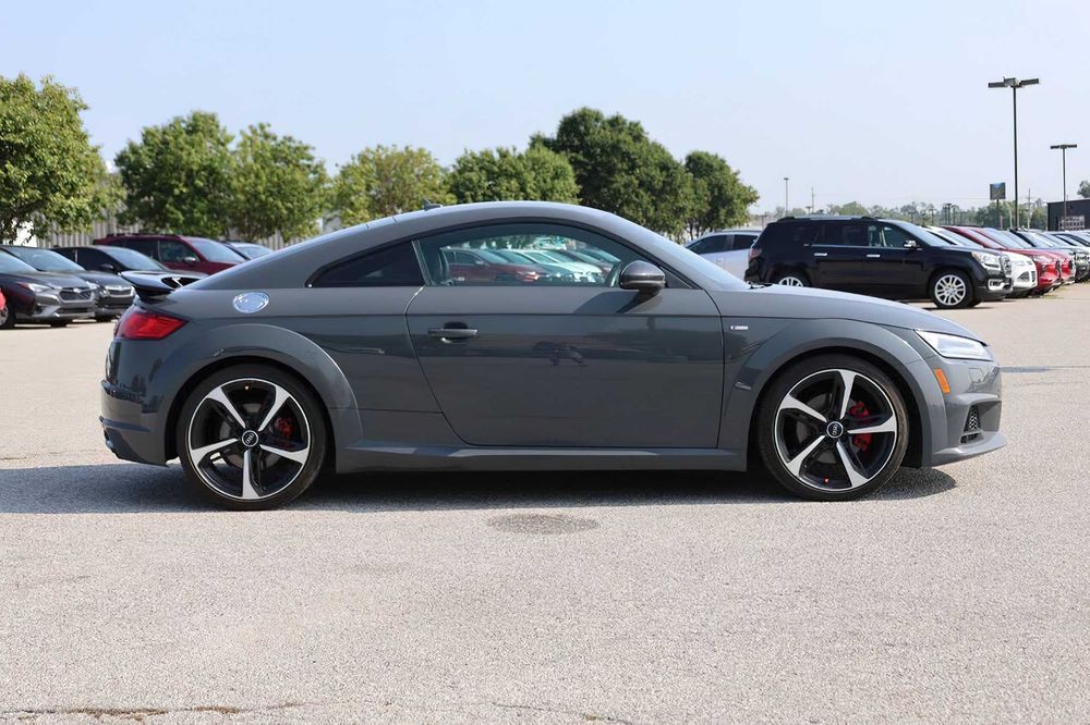 Audi TT quattro      2018