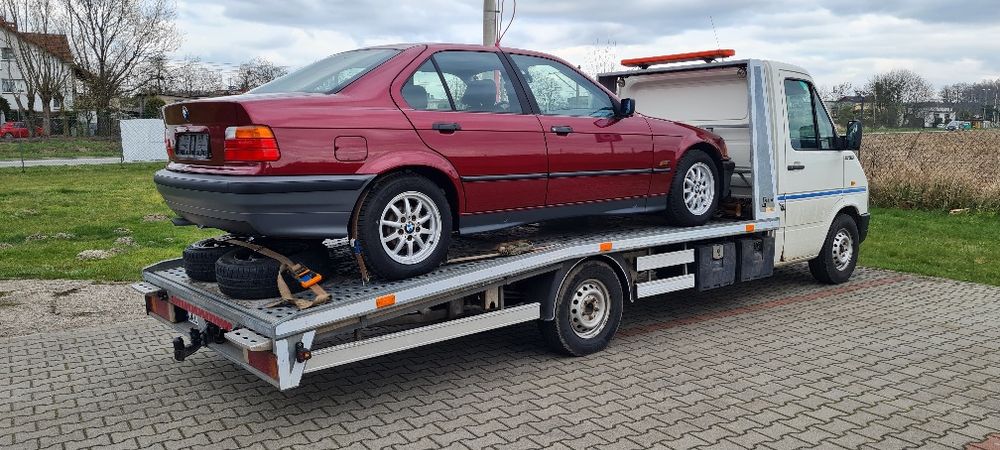 AUTOLAWETA, auto laweta, usługi pomoc drogowa, zmiana koła, najazd