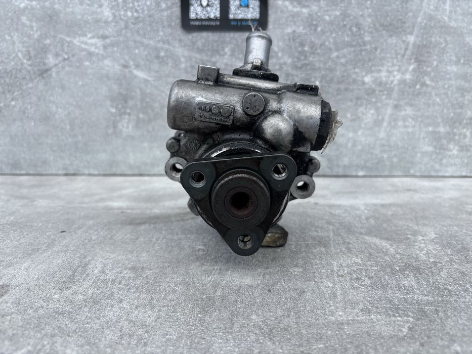 Гур бмв е90 е91 м57н м57н2 Насос гура Гидроуселитель руля bmw