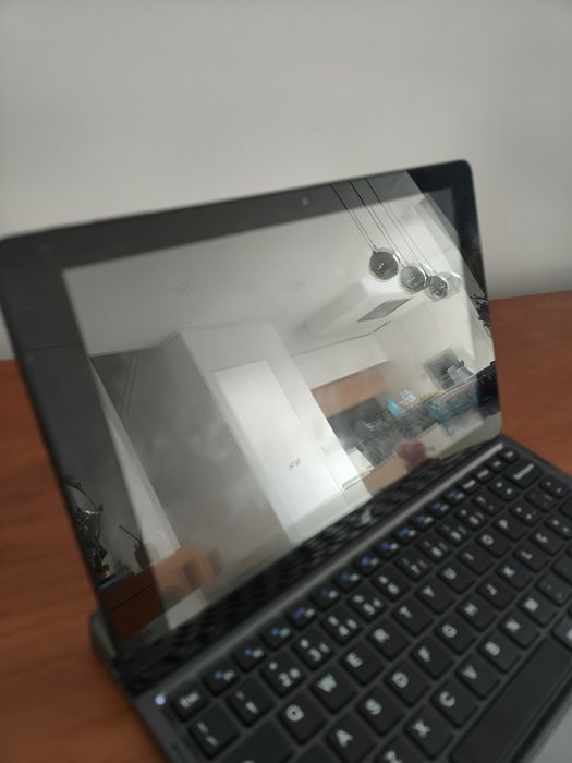 Tablet Windows com teclado