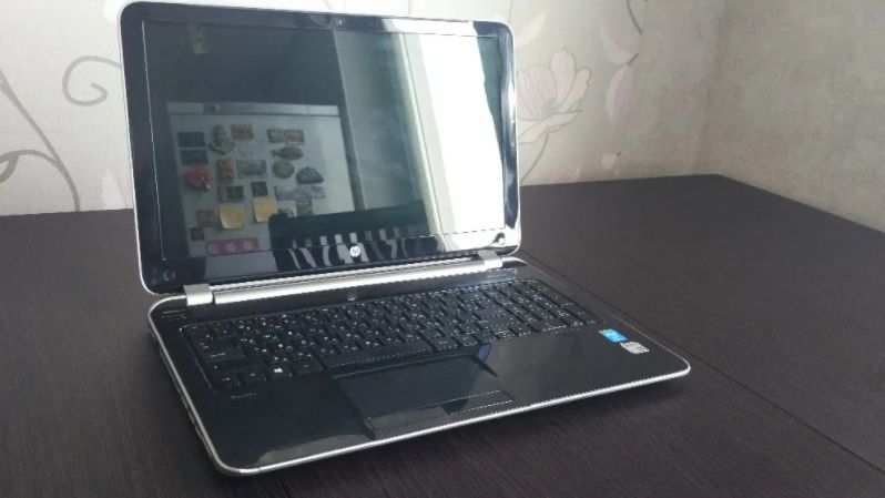 Игровой ноутбук HP Pavilion 15-n079sr (F2U22EA)