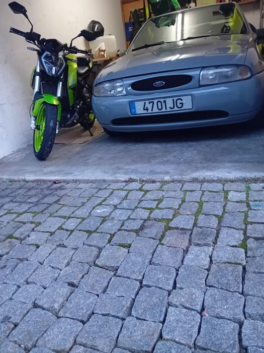 Ford fiesta 1.8 D