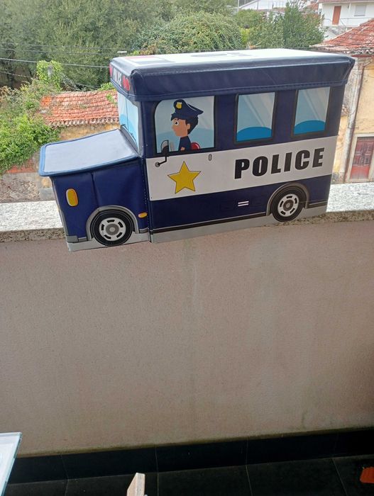 Caixa de arrumação de criança