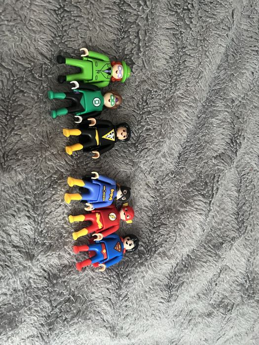 Фігурки кіндер playmobile