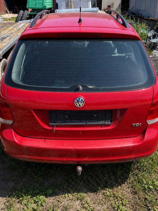VW Golf V Variant 1.9 TDI – uszkodzona głowica, kompletny