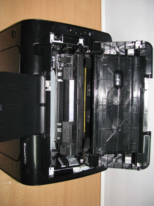 Принтер лазерний HP LaserJet P1102W з Європи