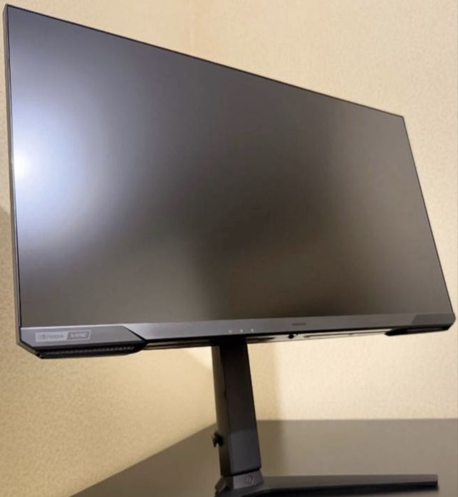 Монитор Samsung g7 odyssey 4k 144hz