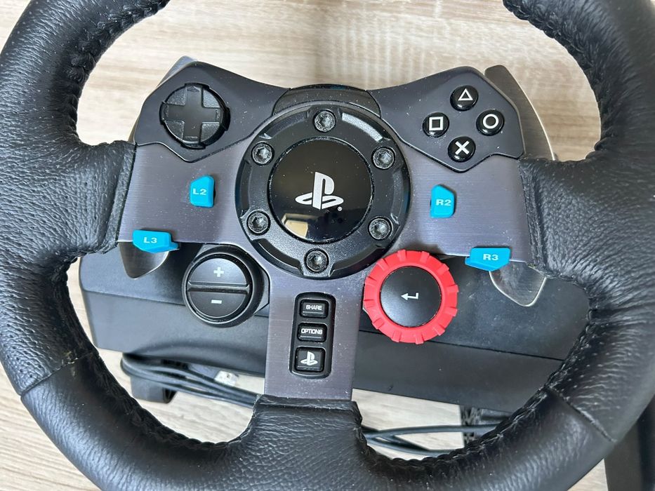 Zestaw kierownica pedały Logitech g29