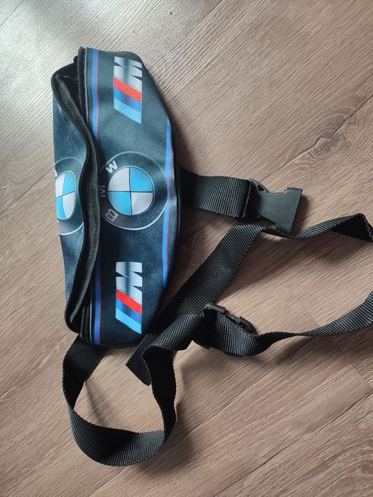 Nerka BMW i brelok nowa