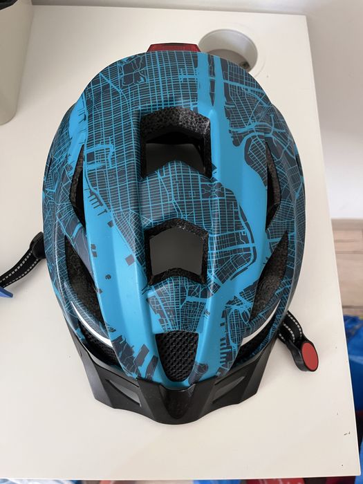 Uzwany kask dioda lampka led 52-59 cm