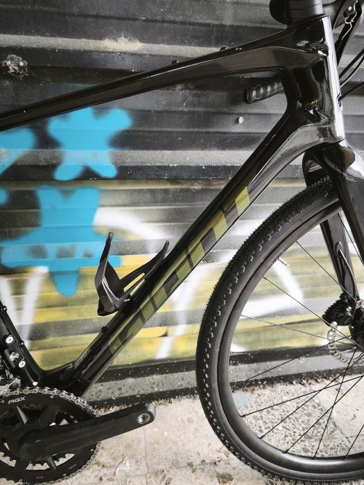 Giant Revolt Gravel M