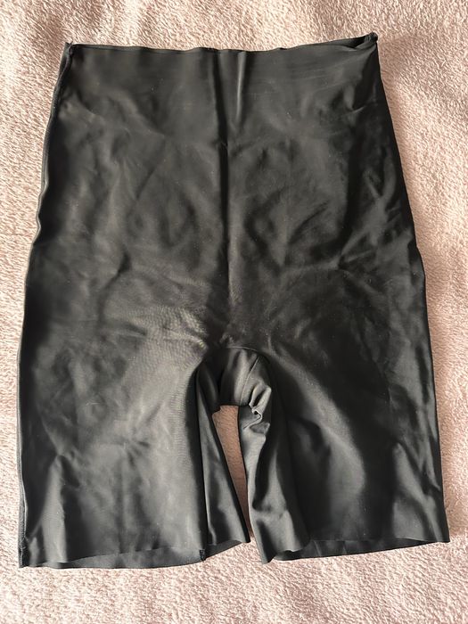 Корегуюча спідня білизна H&M розмір S чорний колір