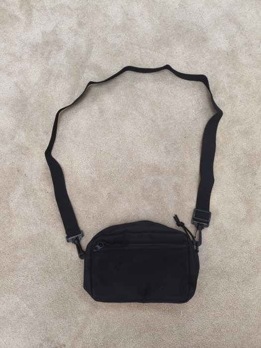 Bolsa preta de tiracolo ombro Nova