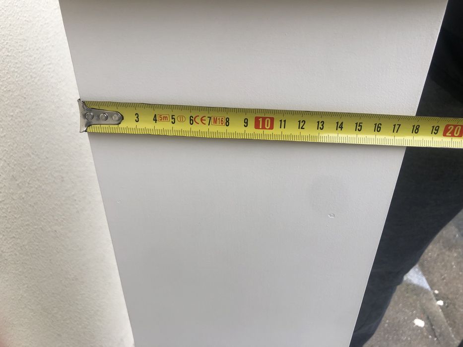 Movel com parteleiras