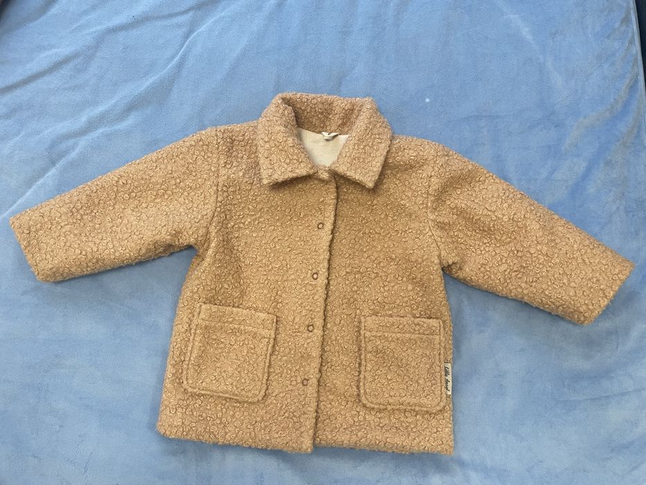 Пальто дитяче коричневого кольору