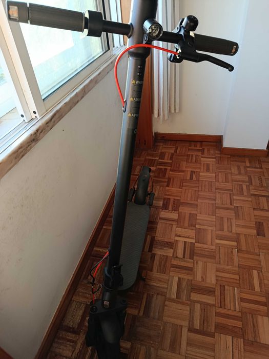 Trotinete Xiaomi scooter elite