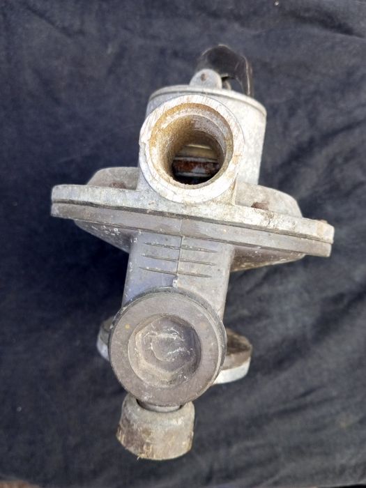 Газовий редуктор РДГС 10 на запчастини.