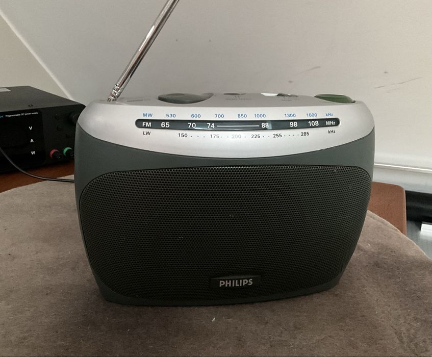 Przenośne radio Philips AE2150