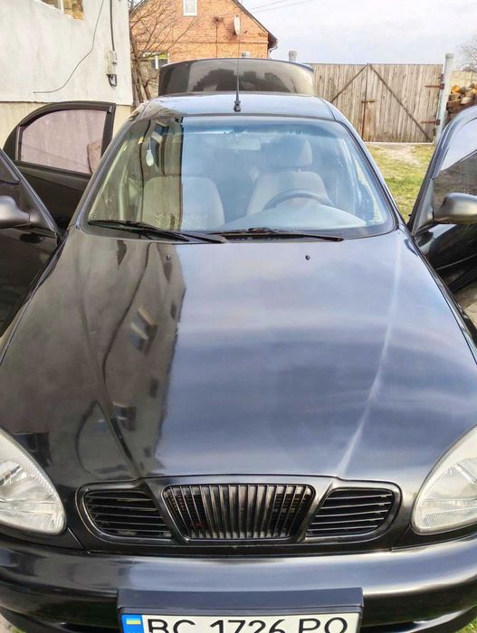 Продається машина