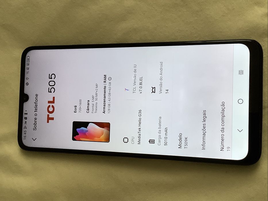 Telemovel TCL 505 Cinza