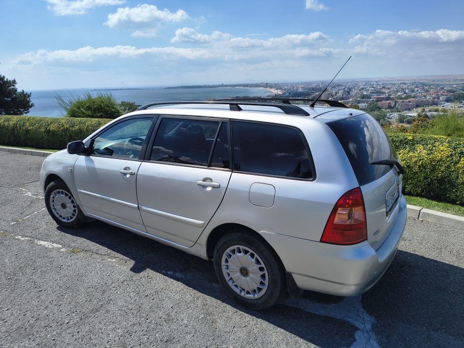 Toyota Corolla 2005 1.4d универсал робот