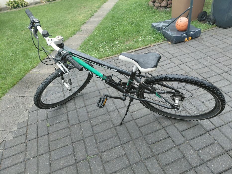 Sprzedam rower młodzieżowy męski koła 26