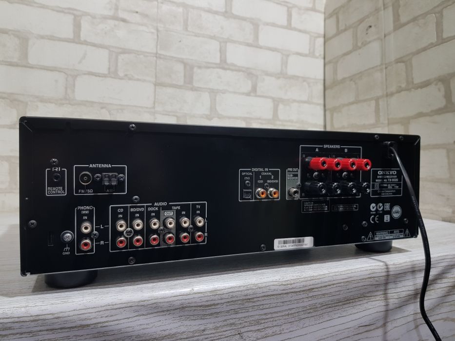 Стерео ресивер ONKYO TX-8020,+1.,  *2x70 Вт, б/у з Німеччини