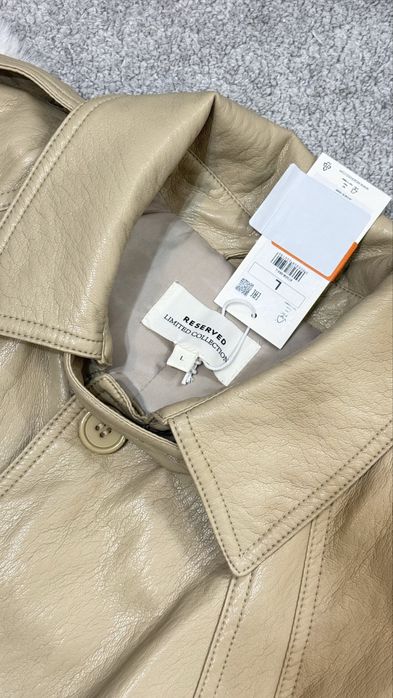 Beżowy nowy trencz Reserved