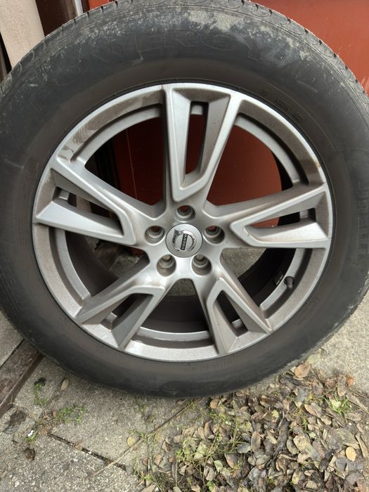 Przedam koła letnie Volvo xc60