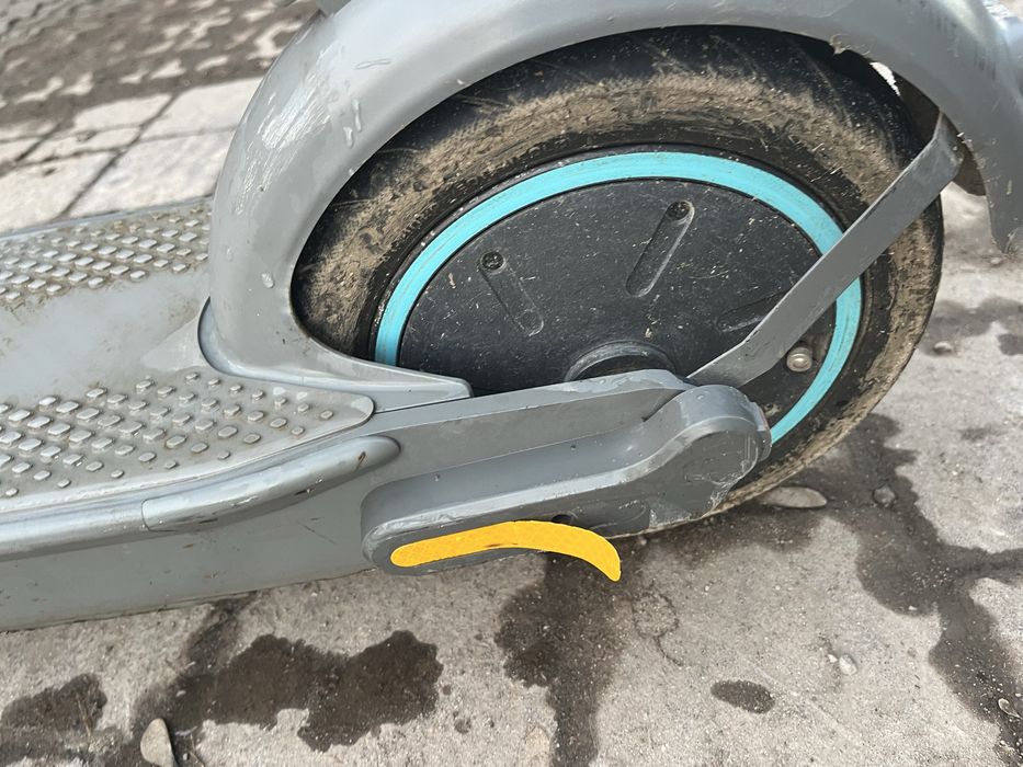 Hulajnoga elektryczna Motus