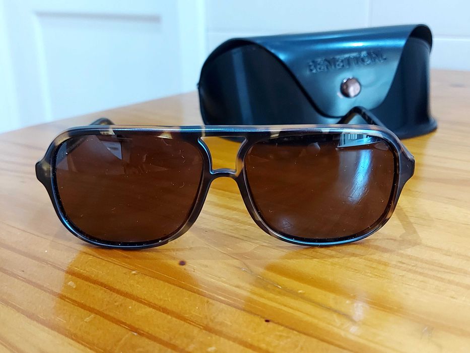 Óculos de sol Benetton