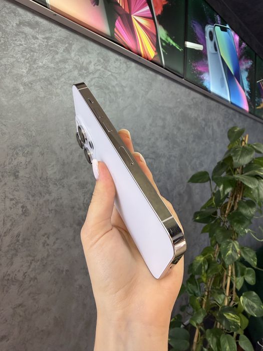 Б/у IPHONE 14Pro 256 Silver Neverlock Костюшка,5 igrand