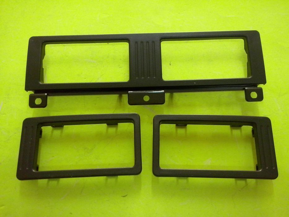 Aros do tablier dos ventiladores Nissan Pickup D21