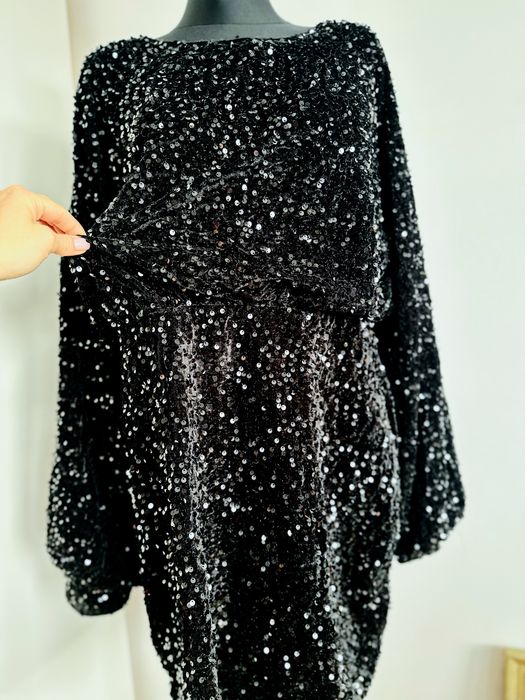 Boohoo cekinowa sukienka mini welurowa 50 5 xl 48 4 xl