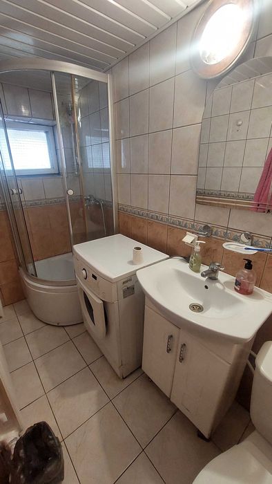 Продаж частини будинка по вулиці Опанасюка