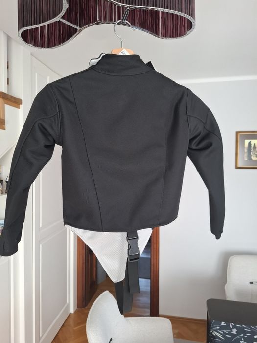 Kaftan szermierczy dla dziecka w wieku 7-10  lat.