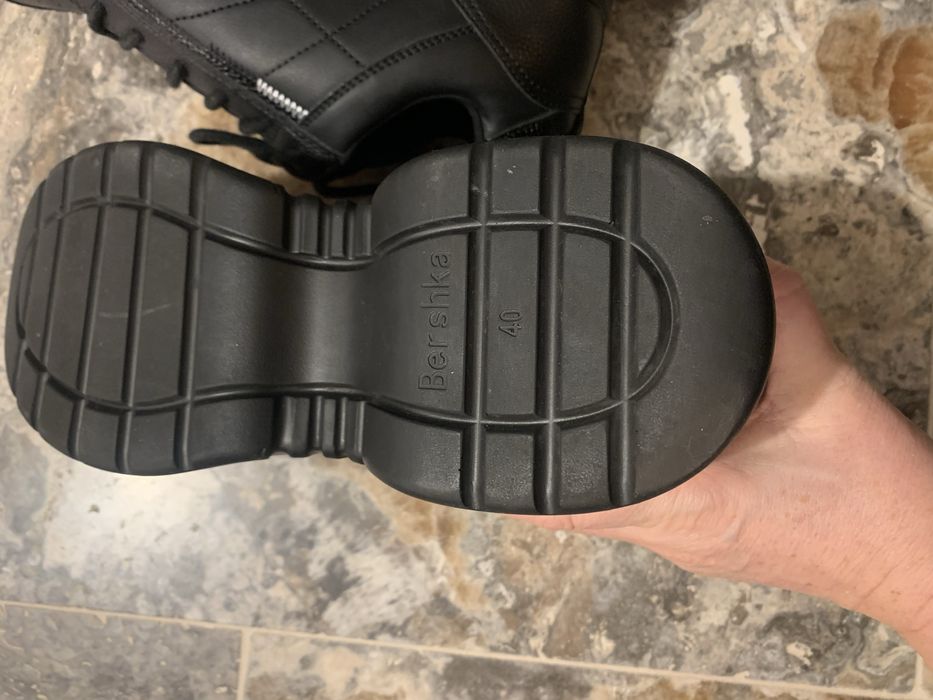 Buty na grubej podeszwie Bershka- nowe