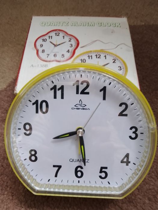 Будильник дитячий настільний