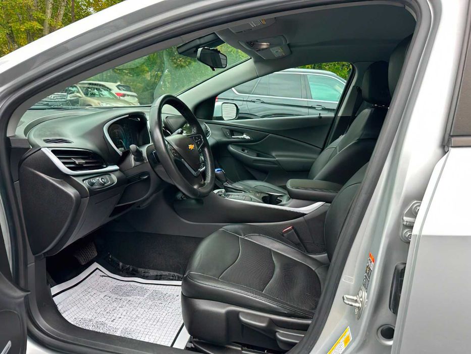 Chevrolet Volt      2016