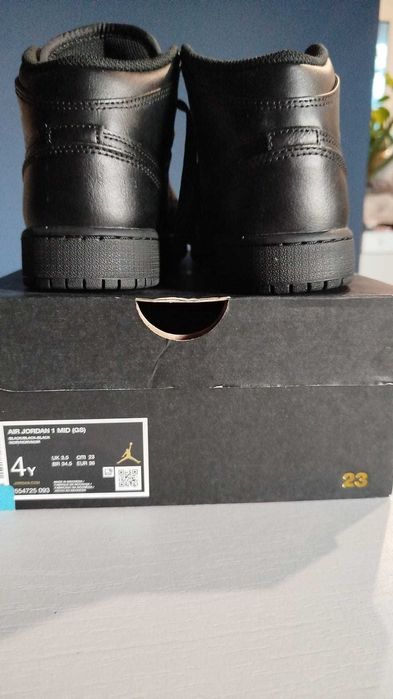 Air Jordan 1 Mid (GS) rozmiar 36